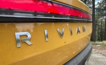 rivian-yellow-truck-earnings
